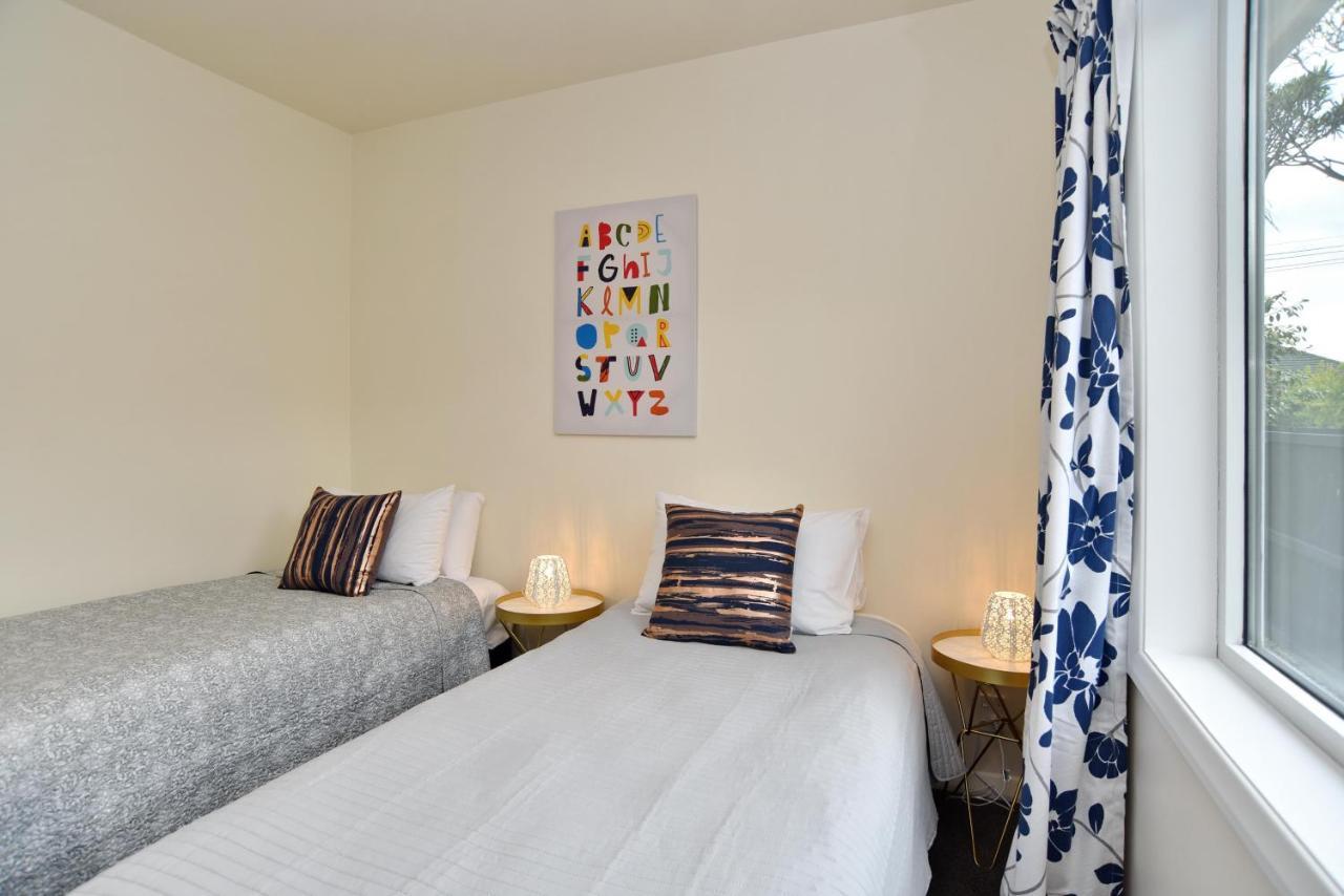 Weston Villa - Spacious & Family Friendly - Bookahome Christchurch Ngoại thất bức ảnh